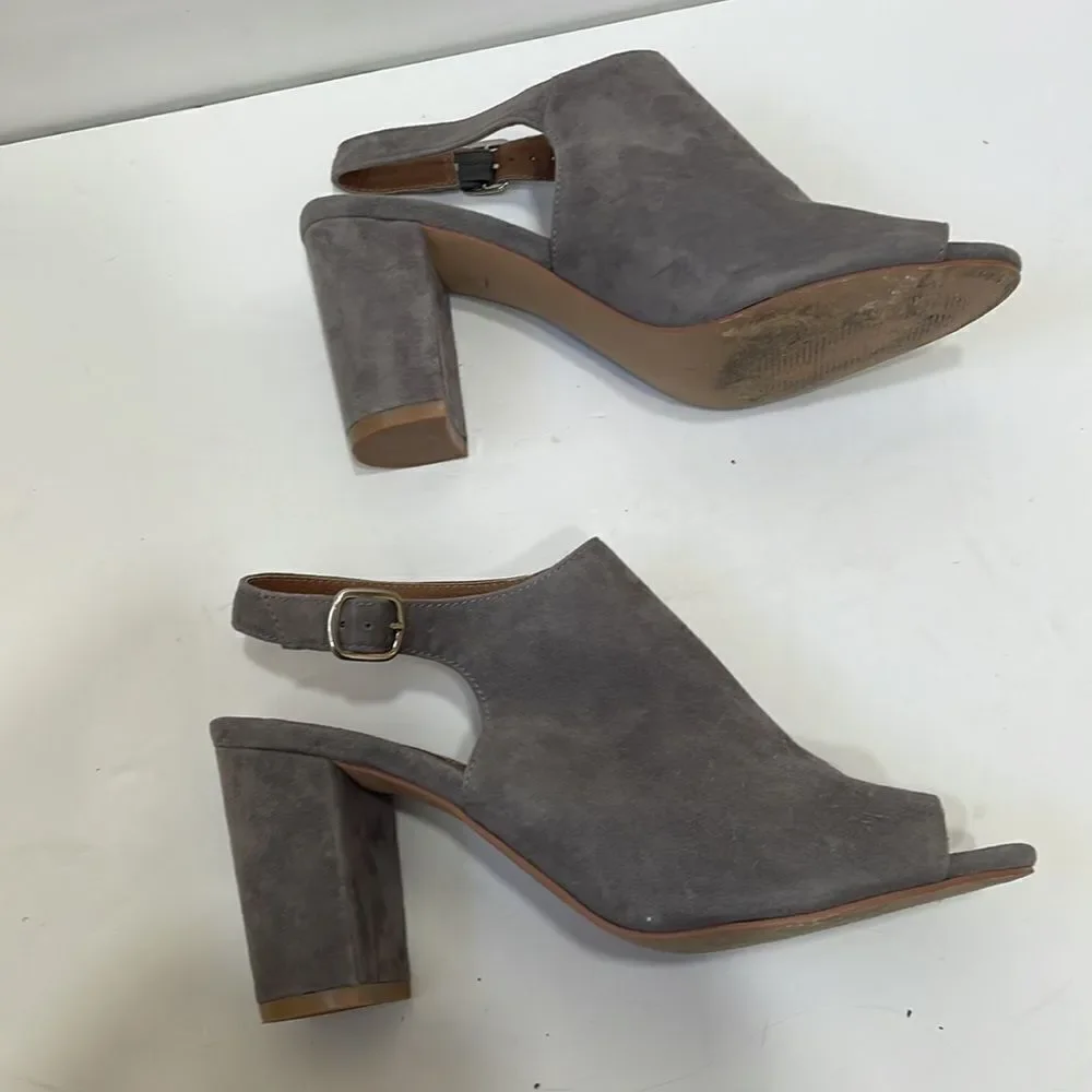 STEVE MADDEN SUEDE PEEP TOE‎ HEELS IN GRAY